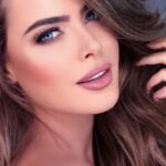 Rayanne Morais Instagram - Foi dada a largada… E não poderia ser diferente!!! @clinicamwb Sempre esteve comigo e agora mais do que nunca, estamos juntos nesse momento. Obrigada sempre por todo carinho, amor e cuidado 🙏🏻 @drabarbarafcg você é simplesmente maravilhosa!!! Que alegria a minha ter você comigo 🤍 É, lá vêm a NOIVA 👰🏼‍♀️