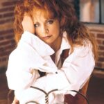 Reba McEntire Instagram – “You’d see how I feel,
What my head won’t let my heart reveal.
If only you could read my mind…”
#Reba #ReadMyMind 

Listen at the link in bio!