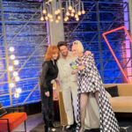 Reba McEntire Instagram - We’re having #toomuchfun on @nbcthevoice! What a crew!