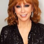 Reba McEntire Instagram - Happy New Year! 🎉 Cheers to a year full of blessings and #toomuchfun!