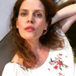 Rebecca Mader Instagram - It’s FRIYAAAAAY! Who’s ready for the weekend?💚🎊