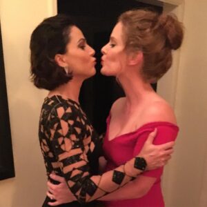Rebecca Mader Instagram - #emmys 💚❤️ #sisters #bexana @lparrilla