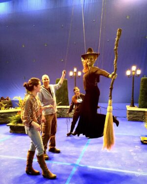 Rebecca Mader Instagram - I believe I can fly!!!! #wickedalwayswins #onceuponamusical #zelena #mypretties 💚🎼💚🎶💚✨