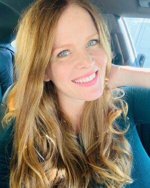 Rebecca Mader Instagram - First blow dry since baby! Milo is almost 7 weeks old and I am starting to come out of the newborn haze! This is the hardest and most rewarding thing I’ve ever done. When we met Santa last week he said it looks like I already got my Christmas gift. And he was right. 👶🏻💙🍼🎅🏻🌟❄️🎄