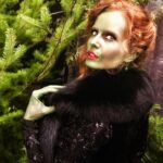 Rebecca Mader Instagram - It’s not easy being green but it feels soooooo wicked!💚🔥 #zelena #onceuponatime #ep717