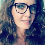 Rebecca Mader Instagram - Do my new glasses make me look clevererer? 🤓💚 When I get to 400K here on Insat I'm gonna do an #askbex I'll take your Q's from here and Answer you on snapchat!👻