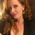 Rebecca Mader Instagram - Sunday Funday! I'm loving being in Atlanta this weekend! Thank you for my wicked earrings! ✨💚#nofilter @lapponiajewelry #lapponiajewelry #lapponiausa @walkrstalkrcon #wscatlanta