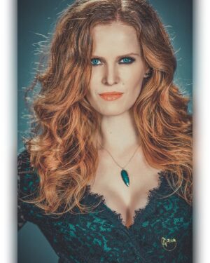 Rebecca Mader Instagram - Wednesday will always be Wicked ‘cause Wicked Always Wins! 📸 @vfxsup 💚 #repost