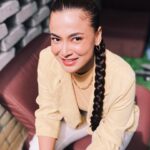 Reen Rahim Instagram - Yang mane satu pilihan hati? #manuskripcintaayaana Outfit by @leeyanarahman.co @reenrahimhygienewashhq @real_feedback_of_customers @reenrahim_fighter Reenrahim.com