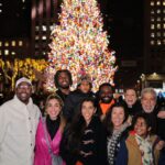 Regina Casé Instagram - Feliz Natal pra todo mundo!!!! 🎄🎅🏻 Beijos diretamente de Nova York ❤️🗽