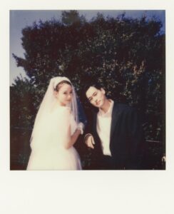 Reina Triendl Instagram - みなさまへ 私事ではございますが、 俳優の山本直寛さんと結婚いたしました。 これからもみなさまに笑顔になっていただけるように、一つ一つのお仕事を大切に、日々精進して参ります。 今後とも、どうぞよろしくお願いいたします。 トリンドル玲奈 We got married!🕊️