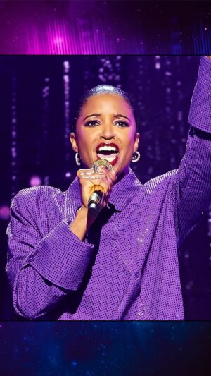 Renée Elise Goldsberry Instagram - @RenéeEliseGoldsberry performs @JustinTimberlake’s “SexyBack” as Broadway in the Musical Genre Challenge! #ThatsMyJam