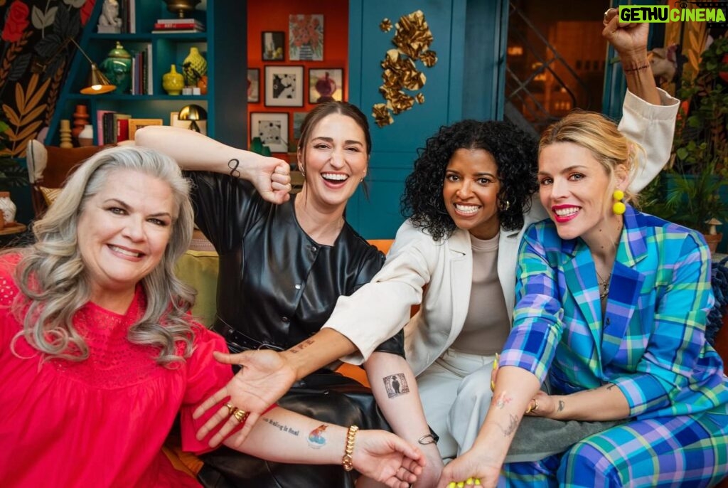 Renée Elise Goldsberry Instagram - My beloved @busyphilipps HAS HER OWN NEW AND ORIGINAL TALK SHOW! #BUSYTHISWEEK And #Girls5eva are her first guests!! We laughed, we sang, and we got tattoos?! Watch shop with us TODAY at 10PM ET on @qvchsnplus.