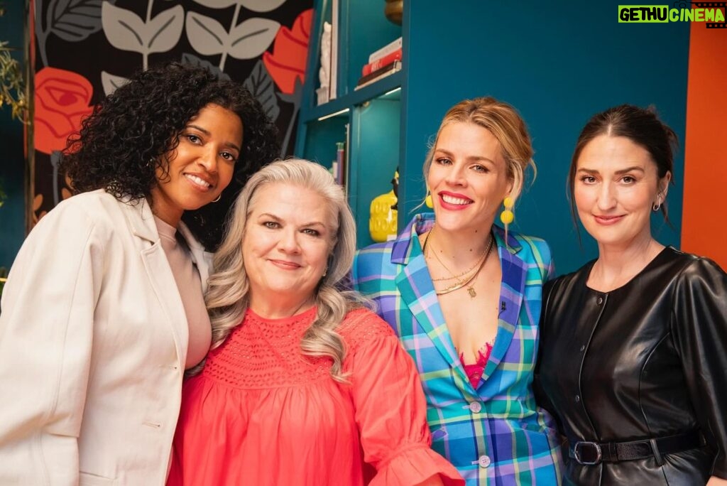 Renée Elise Goldsberry Instagram - My beloved @busyphilipps HAS HER OWN NEW AND ORIGINAL TALK SHOW! #BUSYTHISWEEK And #Girls5eva are her first guests!! We laughed, we sang, and we got tattoos?! Watch shop with us TODAY at 10PM ET on @qvchsnplus.
