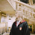 Rena Matsui Instagram - もしも魔法界で生活ができたら...👓🧳✨ 本日3/7発売の『るるぶ東京'25 』にてスタジオツアー東京に行ってきました✨ ホグワーツの生徒になった気分になれて、映画のこともより深く知れる素晴らしい場所。 1日かけてゆーっくり見たり、何度も行きたくなってしまう！ #ハリポタツアー