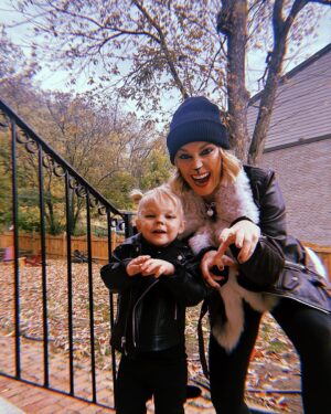 Renee Paquette Instagram - 😺🎃👻 Happy Halloween!!!! 🧡🖤