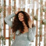 Reyhna Malhotra Instagram - Magic💫💫💫💫💫🌈 In the arms of my dreams 🪬❤️🌹 4:44 Outfit by @loveseer.in Stylist @stylewithsurya