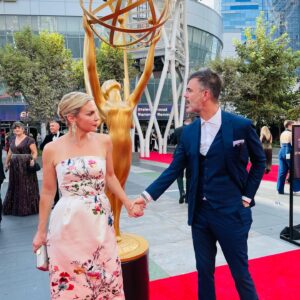 Rhea Seehorn Instagram - WHAT A FANTASTIC EVENING! Thank you to the @televisionacad for the #creativeartsemmys celebration!
And congrats to all the other nominees and winners, I loved being in your company! xo
#coopersbar 
PR: @viewpoint.pr 
STYLE: @highheelprncess 
HAIR: @matthewstylist 
M/U: @kayleenmcadams 
Dress/Clutch: @moniquelhuillier
Shoes: @flordemariacollection
Ring: @kallatijewelry 
Earrings: @anabelachan
