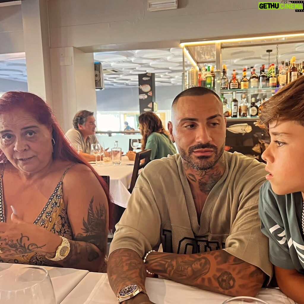Ricardo Quaresma Instagram - Feliz dia das mães a estas duas guerreiras que Deus me deu ❤️❤️❤️🥰🥰🥰🙌🙌🙌