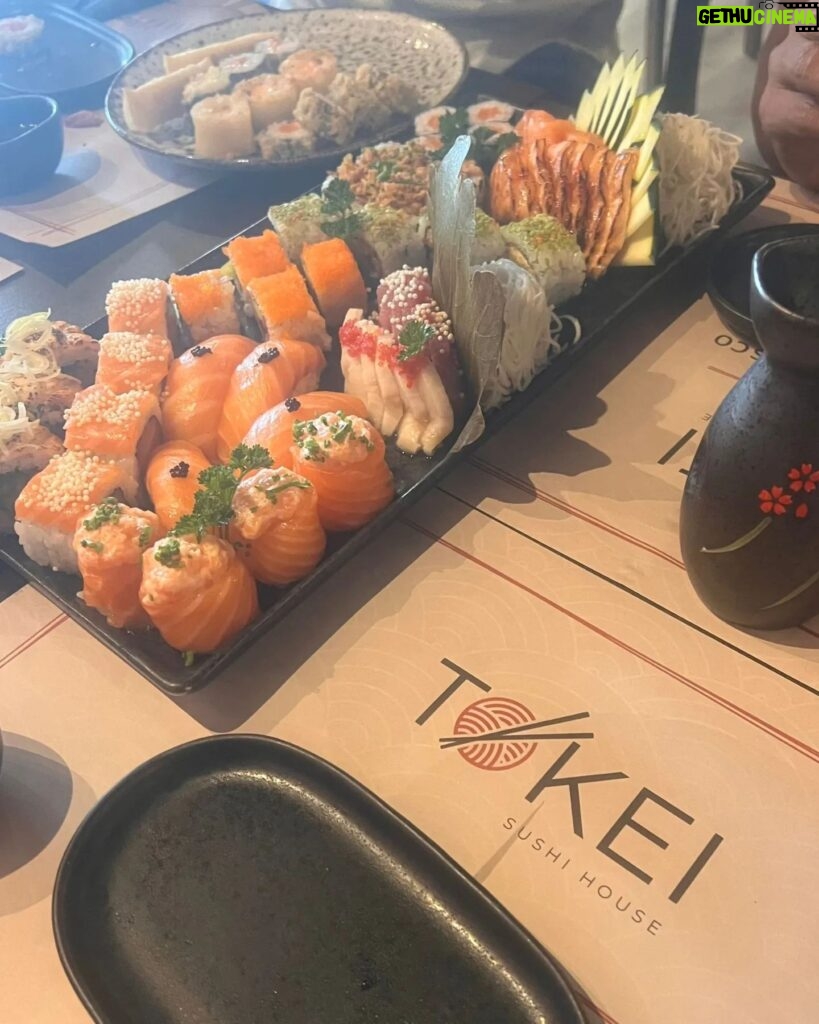 Ricardo Quaresma Instagram - Malta vale a pena passar neste restaurante @tokeisushihouse do meu amigo @marcocosta22 e comer um bom sushi 🍣!!!sempre um prazer estar contigo meu amigo 🙏🦾