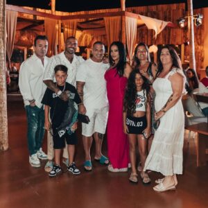 Ricardo Quaresma Instagram - Que comece as férias em família ❤️❤️💎