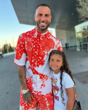 Ricardo Quaresma Instagram - Hoje é o teu dia minha 👸
Hoje celebramos os teus 7 anos 
Estou muito orgulhoso de ti,  que sejas sempre essa menina alegre meiga e brava … ❤