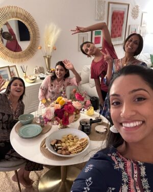 Richa Shukla Moorjani Instagram - 2023 was mostly the first pic but I don’t take any of the moments of joy and health for granted 🖤 

May we all never forget what we got through and/or stood by and witnessed in 2023, May we stand taller and make our voices louder and let 2024 be the year where all beings everywhere are free from violence and oppression 🙏🏽
-
Song: @triojoubran one of my favorite traditional Palestinian music bands ✨