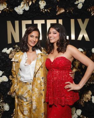 Richa Shukla Moorjani Instagram - @netflix @goldenglobes 🌟 

Stylist| @styledbyambika
Tailor| @Mrs.Jun 
Assistants| @leksylindau @sarahmgibbson
Outfit| @seemagujraldesign
PR| @aaayeshamehta
Jewelry| @reematdesigns_
Shoes| @aeranewyork
Hair: @virginie.pineda 
Makeup: @thegabriellealvarez