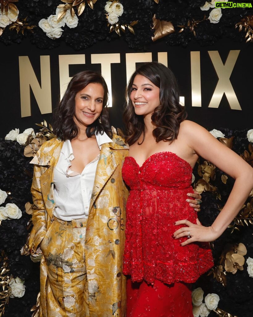 Richa Shukla Moorjani Instagram - @netflix @goldenglobes 🌟 Stylist| @styledbyambika Tailor| @Mrs.Jun Assistants| @leksylindau @sarahmgibbson Outfit| @seemagujraldesign PR| @aaayeshamehta Jewelry| @reematdesigns_ Shoes| @aeranewyork Hair: @virginie.pineda Makeup: @thegabriellealvarez