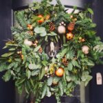 Richard Madden Instagram – Went big on the wreath this year 😳🎄🙌🏻