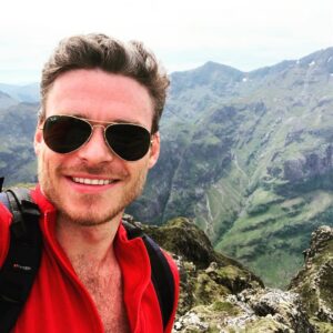 Richard Madden Instagram - Nice day for it! ⛰🏴󠁧󠁢󠁳󠁣󠁴󠁿