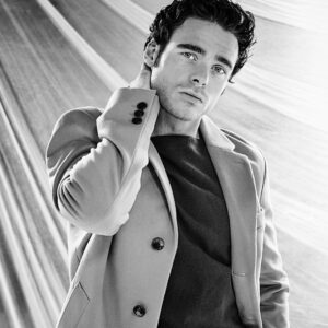 Richard Madden Instagram - Outtakes from last weeks Saturday Times Magazine shoot 📸 
#Photography by @dankennedyphoto 
#Styling by @hannahlouiserogers 
#Grooming by @charley.mcewen