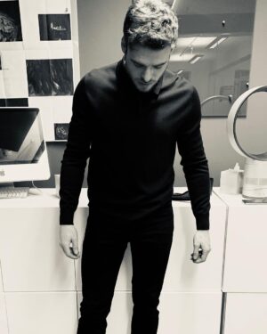 Richard Madden Instagram - Thank you for the last minute fittings @stylegazer1 
My standard vampire uniform shown here 🧛🏻‍♂️
