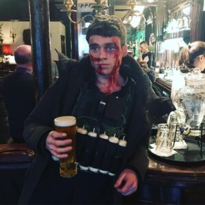 Richard Madden Instagram - Blown away by the response to #Bodyguard. Thank you SO MUCH to everyone who’s watched and supported the show it’s truly overwhelming. I’m so proud to have been part of the amazing talented team that worked so hard to bring this story to life. Cheers!!