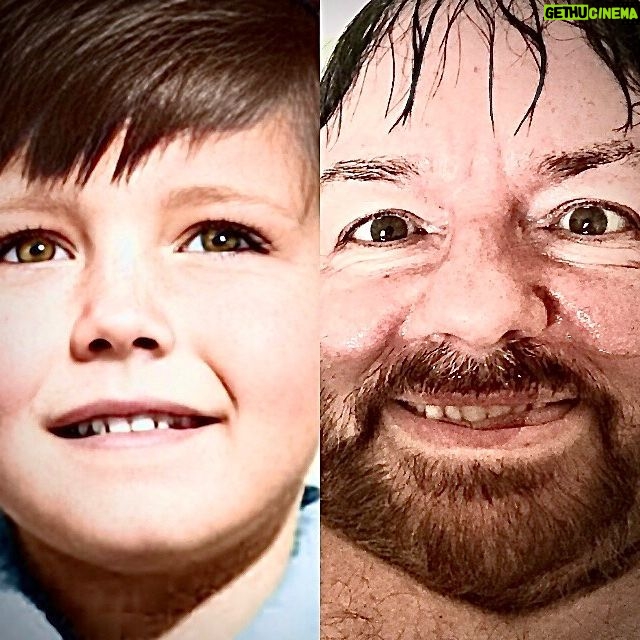 Ricky Gervais Instagram - Still Smiling 😊