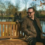 Ricky Gervais Instagram - The benches in After Life are iconic. Together with @calmzone we’ve donated 25 benches to councils around the UK 💚