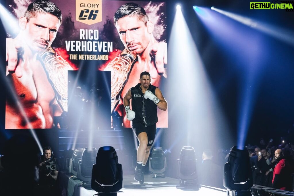 Rico Verhoeven Instagram - Happy to be back 💪🏻