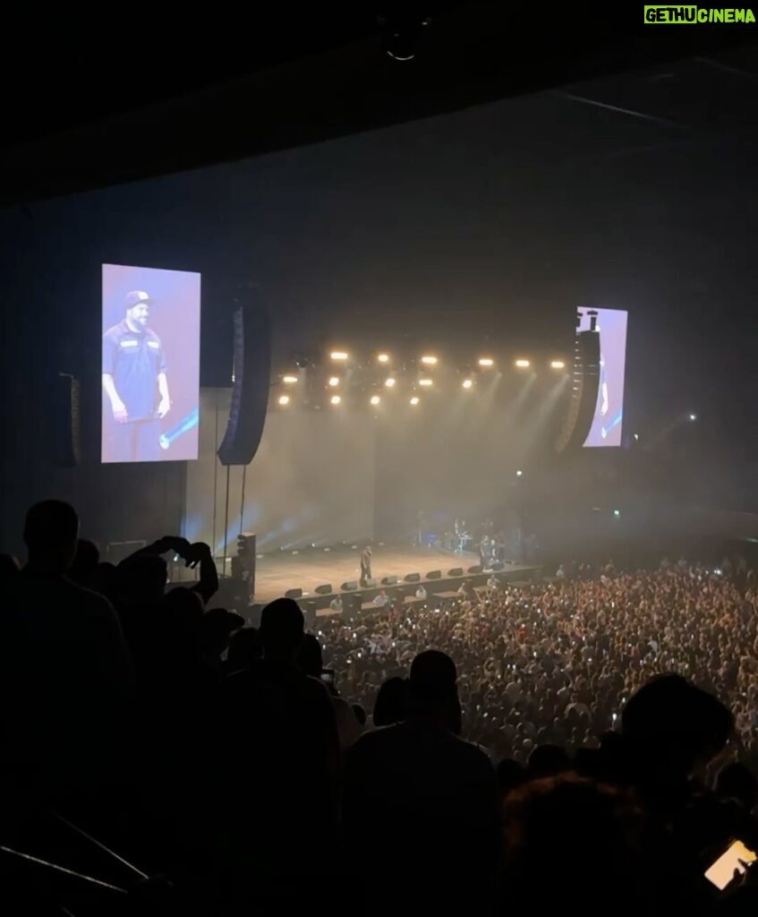 Rico Verhoeven Instagram - The man that put Gangsta rap on the map @icecube 🔥 The energie this man brings to the stage is from another level. 🙏🏻💪🏻