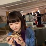 Riho Yoshioka Instagram - "時をかけるな恋人たち" 最後まで見て頂きありがとうございました。 走り切ったよー！ メリークリスマス🎄 今日、脚本上田誠さんのシナリオブックが発売します♪ また会える日まで👋