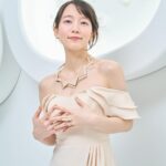 Riho Yoshioka Instagram - "TASAKI "70周年おめでとうございます💎🤍 #PR #TASAKI @Tasaki_intl @chibakey @tomokookada
