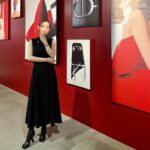 Rika Izumi Instagram - ルージュ ディオール💄✨ 新生クチュール リップスティックが2024年の幕開けと共に登場です‼︎ 私は434 プロムナードサテンをつけました♡ 鮮やかな発色と優れたトリートメント効果、 そしてオートクチュール着想ならではの ベルベットなうっとりする仕上がりに✨ @DIORBEAUTY @DIOR #ルージュディオール #ディオールファインジュエリー#SUPPORTEDBYDIOR #PR