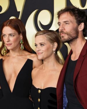 Riley Keough Instagram - @daisyjonesandthesix premiere 🖤 So much love for this entire cast and crew. ONE more week!