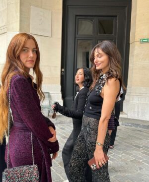 Riley Keough Instagram - @chanelofficial haute couture 🇫🇷