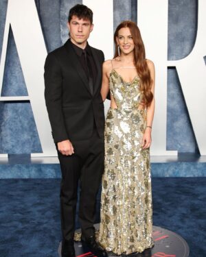 Riley Keough Instagram - Last night at the @vanityfair Oscar party ~ @celine @yslbeauty ✨ @marktownsend1 @beau_nelson @sweetbabyjamie