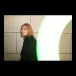 Rina Ikoma Instagram - ✴︎⁣ 髪切った！⁣ 好きな髪型するっていいね！！⁣ 元気になる(*´꒳`*)⁣ ⁣ 派手色大好き〜〜！！！⁣ ⁣ 📸#松本寛也⁣ ⁣ #生駒ちゃん⁣ #ショートカット⁣