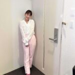 Rina Kawaei Instagram – 本日13時「徹子の部屋」
ぜひご覧ください🥹！
徹子さんTシャツが可愛すぎる、、。