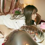 Rino Sashihara Instagram - 30歳になりました〜！ ※イケイケ恋人に祝ってもらってるみたいな写真ですけど、撮影で撮っていただいた写真です