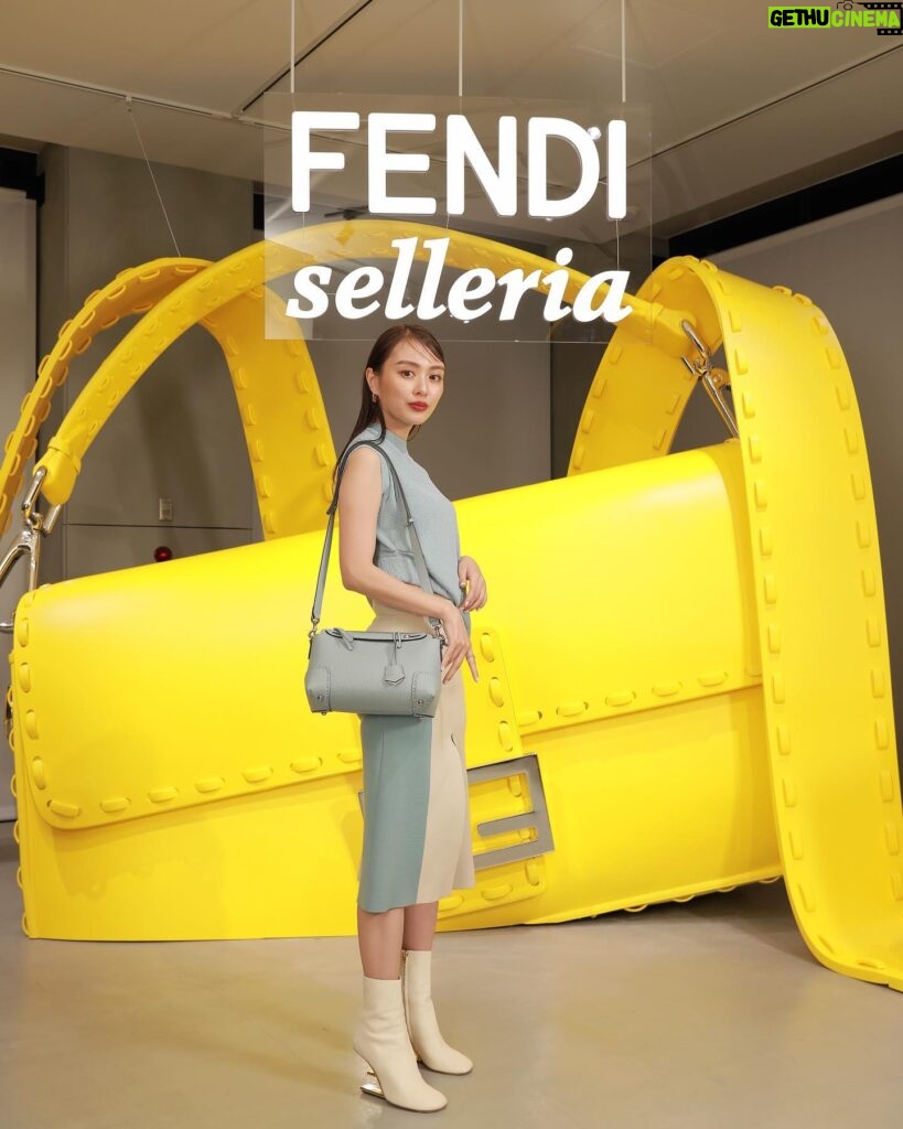 Rio Uchida Instagram - 🩵 FENDI 🩵 2025年に創業100周年を迎えるFENDI。 「セレリア1925(Selleria 1925)」の発売を記念して、フェンディのクラフツマンシップを体験できる唯一無二のポップアップストア「Fendi Selleria(フェンディ セレリア)」が3月26日(火)～ 3月31日(日)に渋谷のTOKYO MEDIA DEPARTMENTで開催されています。 イタリアのレザー工場の職人さんが期間限定で来日されて、バッグの製造工程を見せてくれたり、色々なことを体験できました💛 私は水色でまとめた上品で爽やかなコーディネートにしたよ🩵 @fendi #FendiSelleria #PR