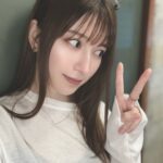 Risa Yukihira Instagram - ✌︎ . . . （スカートじゃなくてショートパンツです…！）