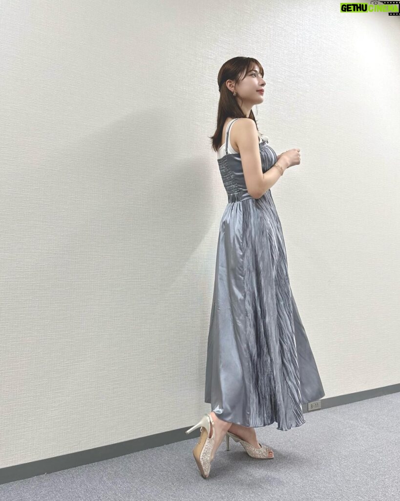 Risa Yukihira Instagram - 7/15（土）25:25〜25:55 関西テレビ「うまんちゅ」出演してます☺︎ 馬券女王対決👑ぜひご覧下さい♩